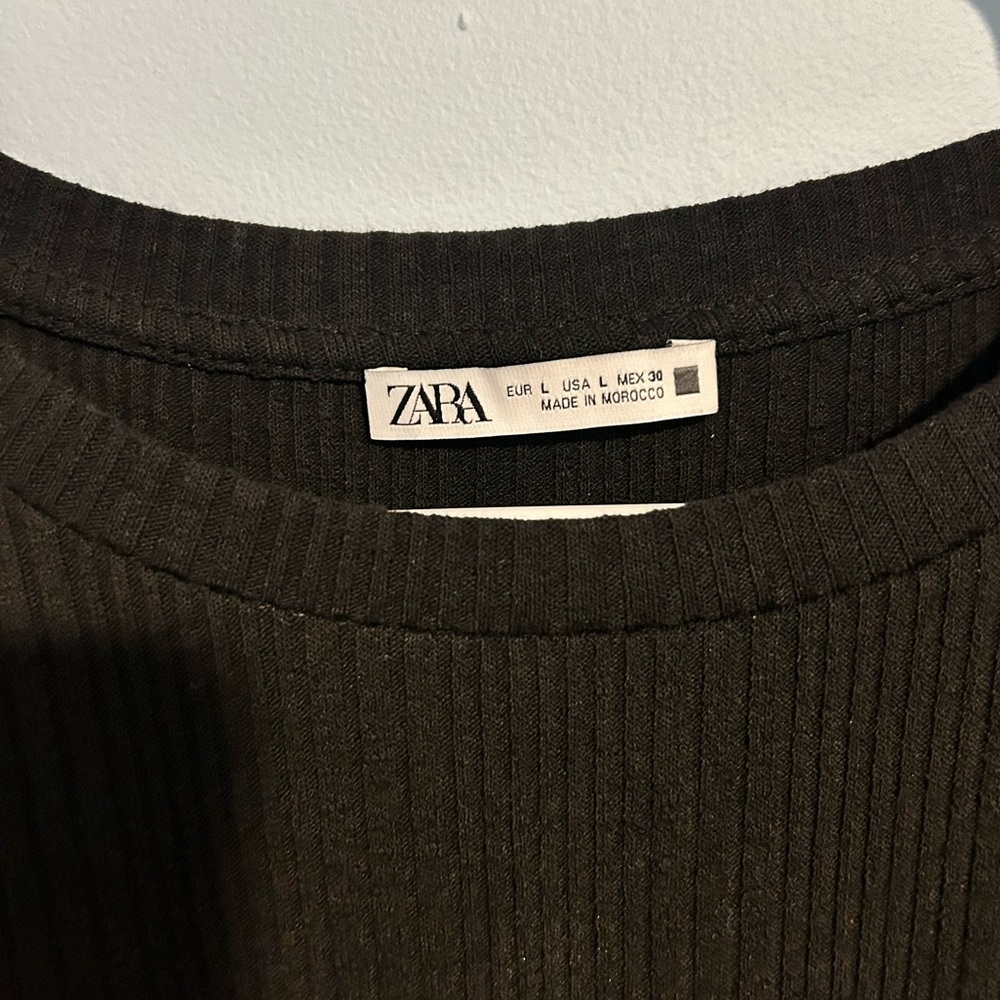 Zara Ruffle Sleeve Blouse - Picture 3 of 3